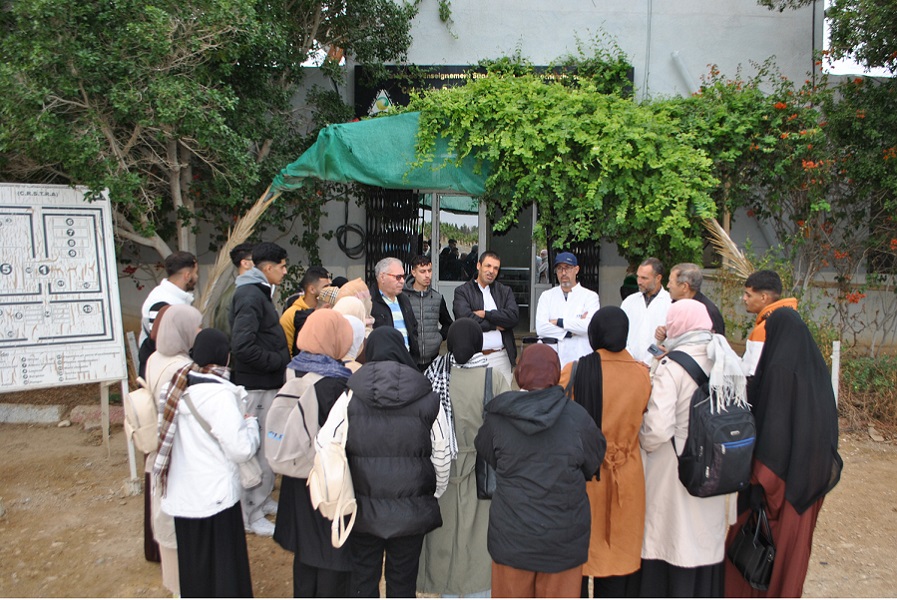 زيارة طلابية إلى المحطة التجريبية بالوطاية لتعزيز التكوين التطبيقي في حماية النباتات