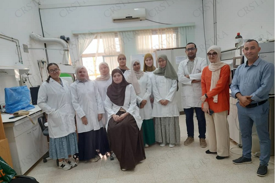Visite d’étudiants en Master Chimie Analytique aux Laboratoires du CRSTRA Biskra